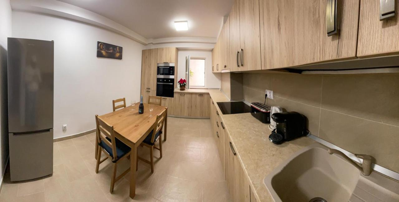 National Arena Mega Mall Elana Apartment 부쿠레슈티 외부 사진